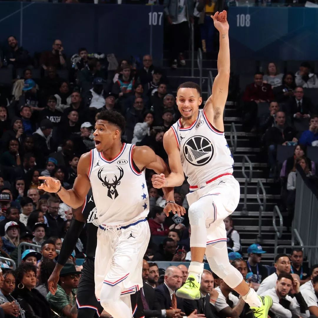 英博祝贺国安足协杯夺冠：衷心祝愿国安在新的征程上续写辉煌（英博恭贺国安问鼎足协杯，盼新征程再写辉煌）