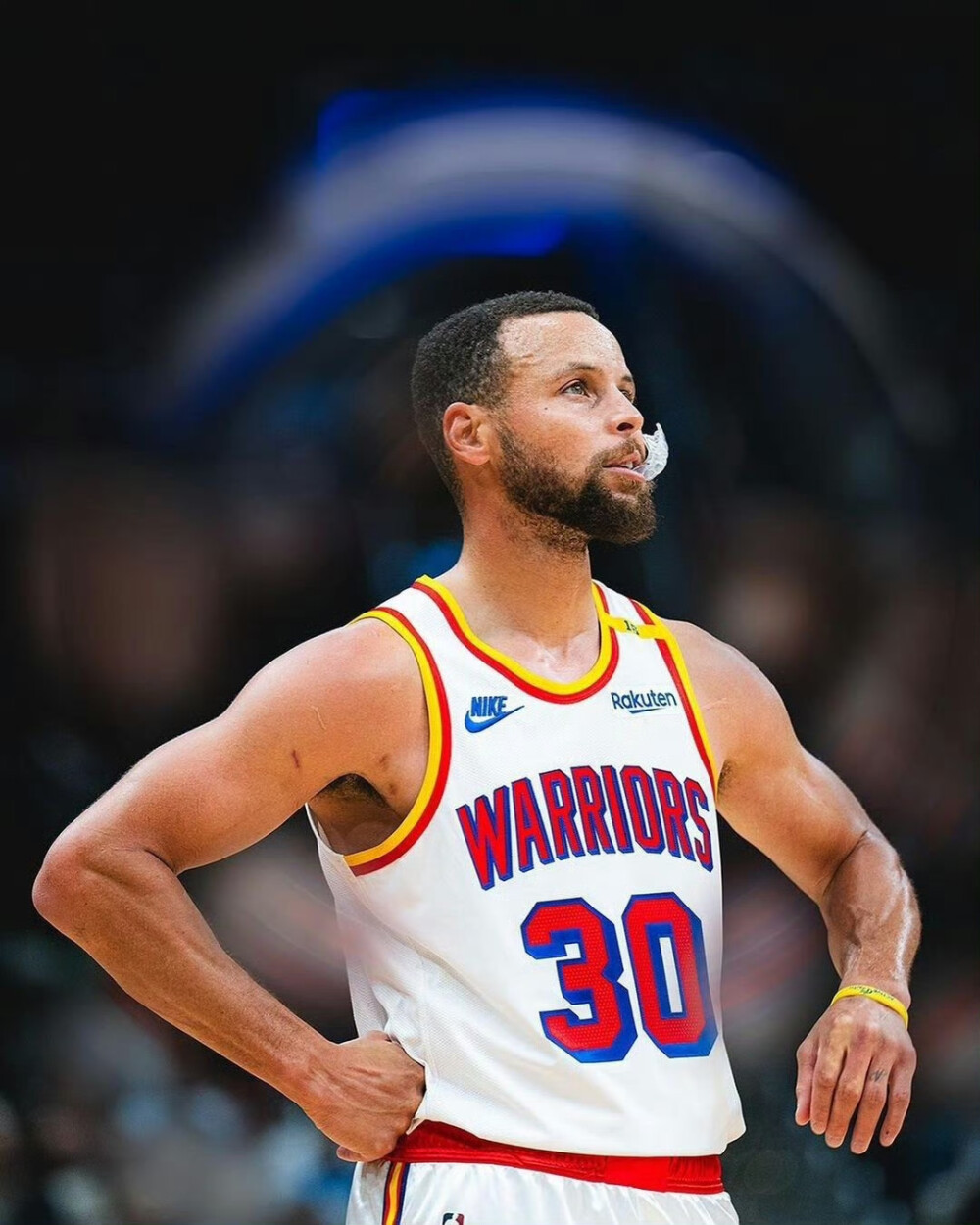 孔蒂：卡拉巴赫是这赛季的欧冠黑马；卢卡库还没做好复出准备（孔蒂称卡拉巴赫为本季欧冠黑马，卢卡库复出尚未就绪）