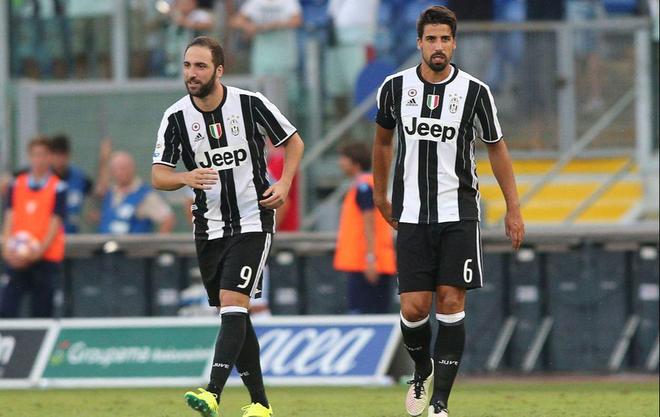 足球传控体系的核心逻辑（传控足球的底层原理）