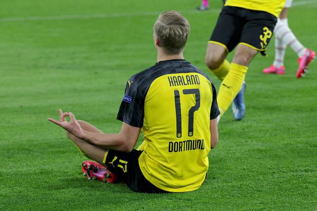 韩国国脚宋旼奎完婚，妻子为著名主持人郭敏善（韩国国脚宋旼奎步入婚姻殿堂，新娘系著名主持人郭敏善）