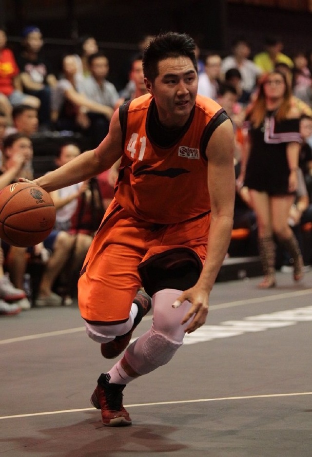 客场与毕包互交白卷，巴黎遭遇近10年球队欧冠首场0-0（巴黎客战毕包闷平0-0，近十年来首次在欧冠收获白卷）