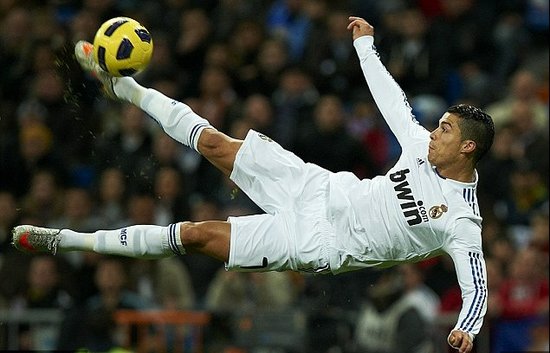 巴西双塔的“玻璃”之殇！米利唐与布雷默难逃伤病魔爪，近年连续重伤（巴西双塔难挡伤病侵袭：米利唐、布雷默近年重伤频发）