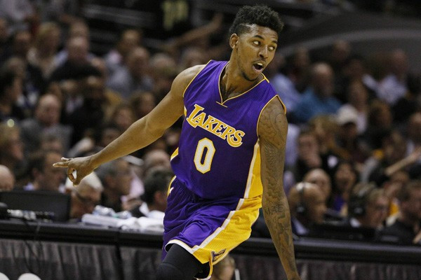 奥林匹亚科斯主帅：阿隆索需要时间；皇马有实力拿欧冠（奥林匹亚科斯主帅：阿隆索尚需时间，皇马具备问鼎欧冠的实力）