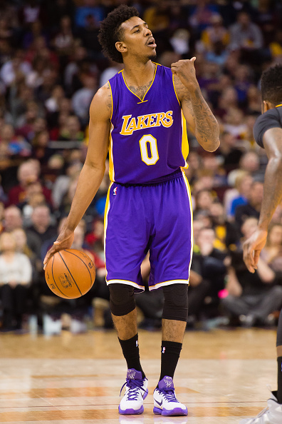 吉拉西下场时不开心？科瓦奇：如果他很开心被换下，反而不好（吉拉西被换下显不悦？科瓦奇：球员若乐意下场才更糟）