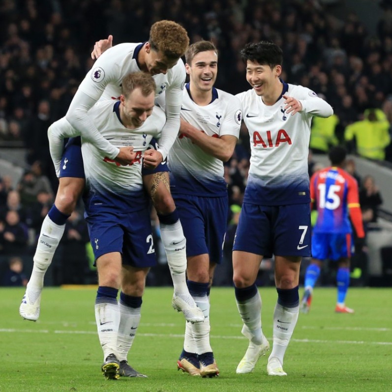 2.53米，麦克托米奈创下倒钩射门脚尖高度新的世界纪录（2.53米！麦克托米奈倒钩脚尖高度刷新世界纪录）