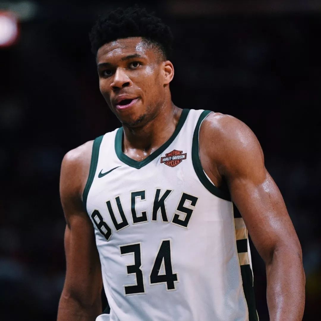 官方：德国裁判希伯特执法欧冠尤文vs葡萄牙体育（欧冠尤文战葡萄牙体育，德国裁判希伯特担任主裁）