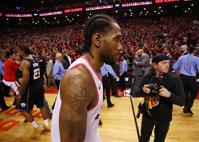 意媒：国米中卫帕拉西奥斯伤情反复，可能接受手术并缺阵数月（意媒：国米中卫帕拉西奥斯伤势反复，或将接受手术缺阵数月）