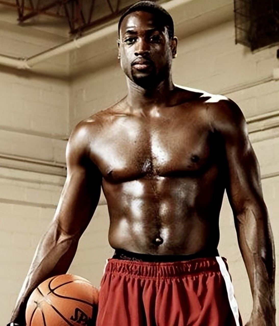 欧冠战报：索博斯洛伊点射绝杀，利物浦1-0力克国米（欧冠快讯：索博斯洛伊点球制胜，利物浦1-0击败国米）